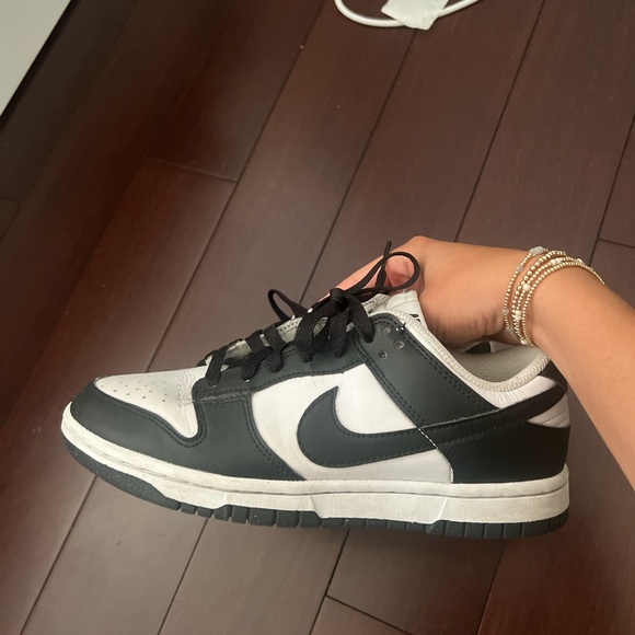 Nike dunks - Picture 4 of 4